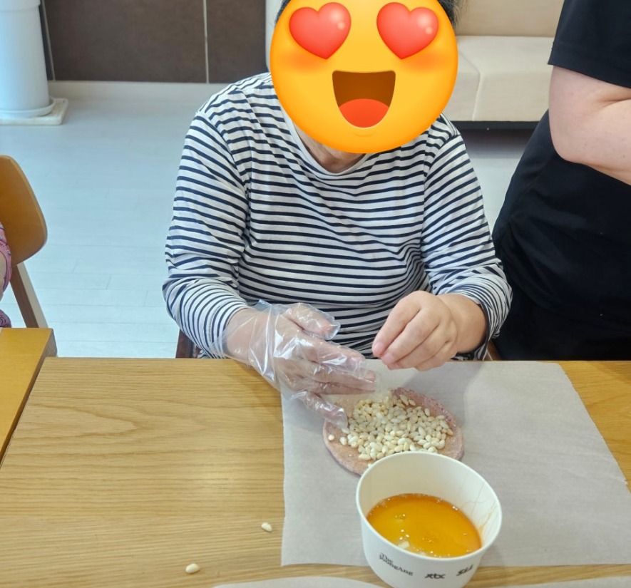 7d96abf405eda29e19fd3df1af47266d_1760316309_0666.jpeg